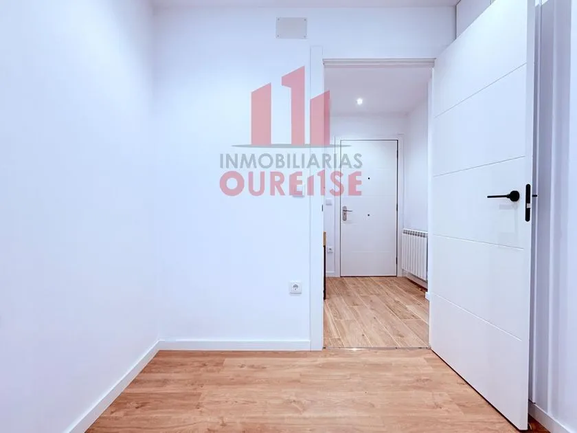 Pièces - New Flat with Garden View in Ourense