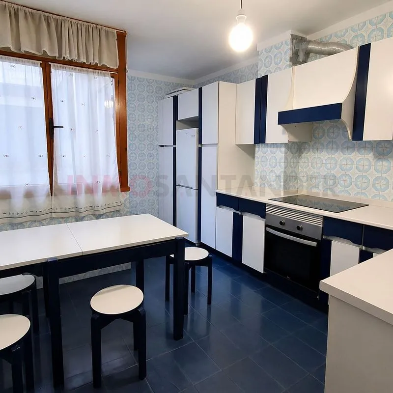 Cucina - Spacious Apartment with Terrace in San Fernando