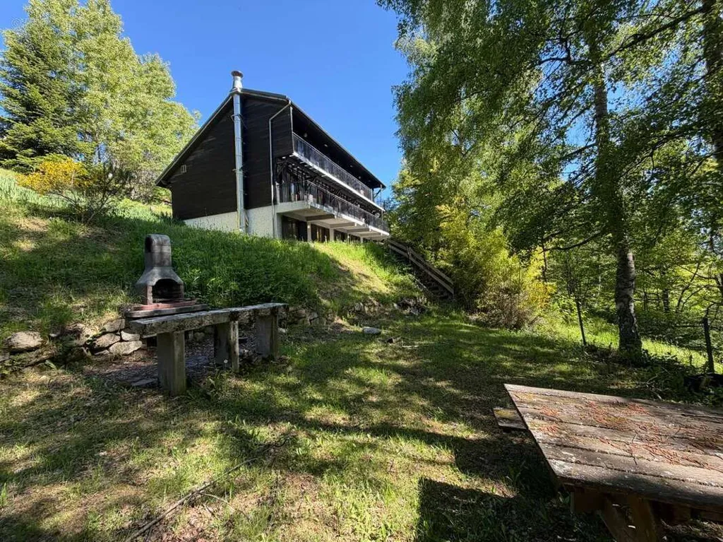 Maison 12 pièces à Prades