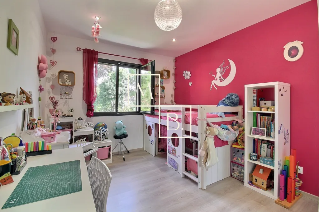 Magamistoad - Contemporary Villa with Pool in Montarnaud
