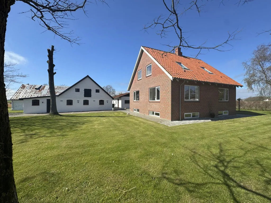 5-toaline maja asukohas Vrå