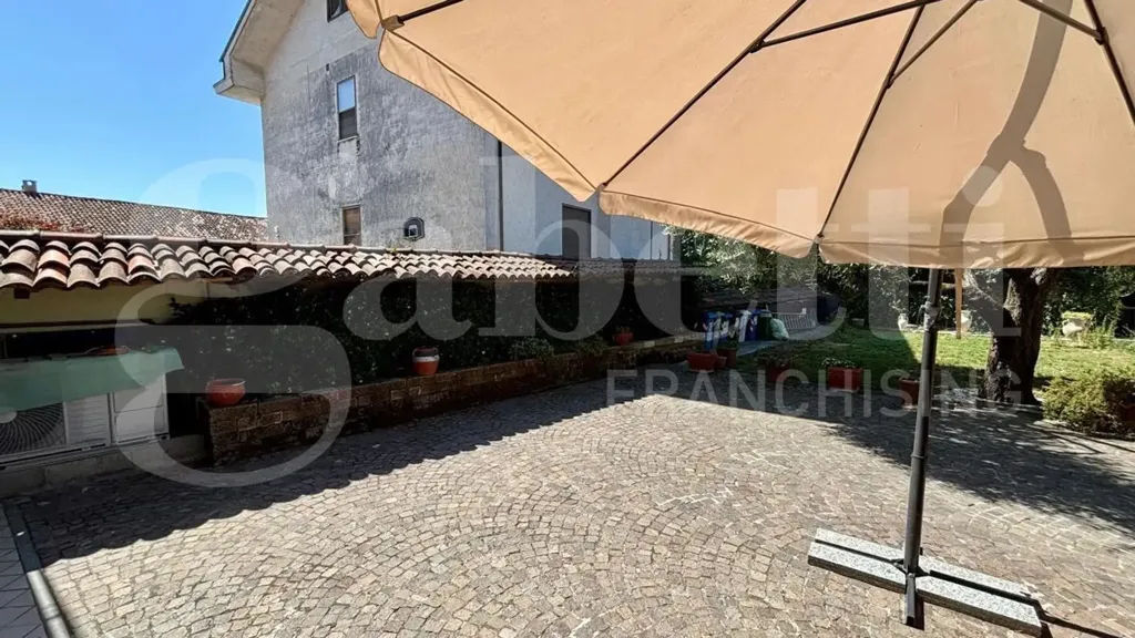Jardin - Terraced Villa with Garden in Rivalta di Torino