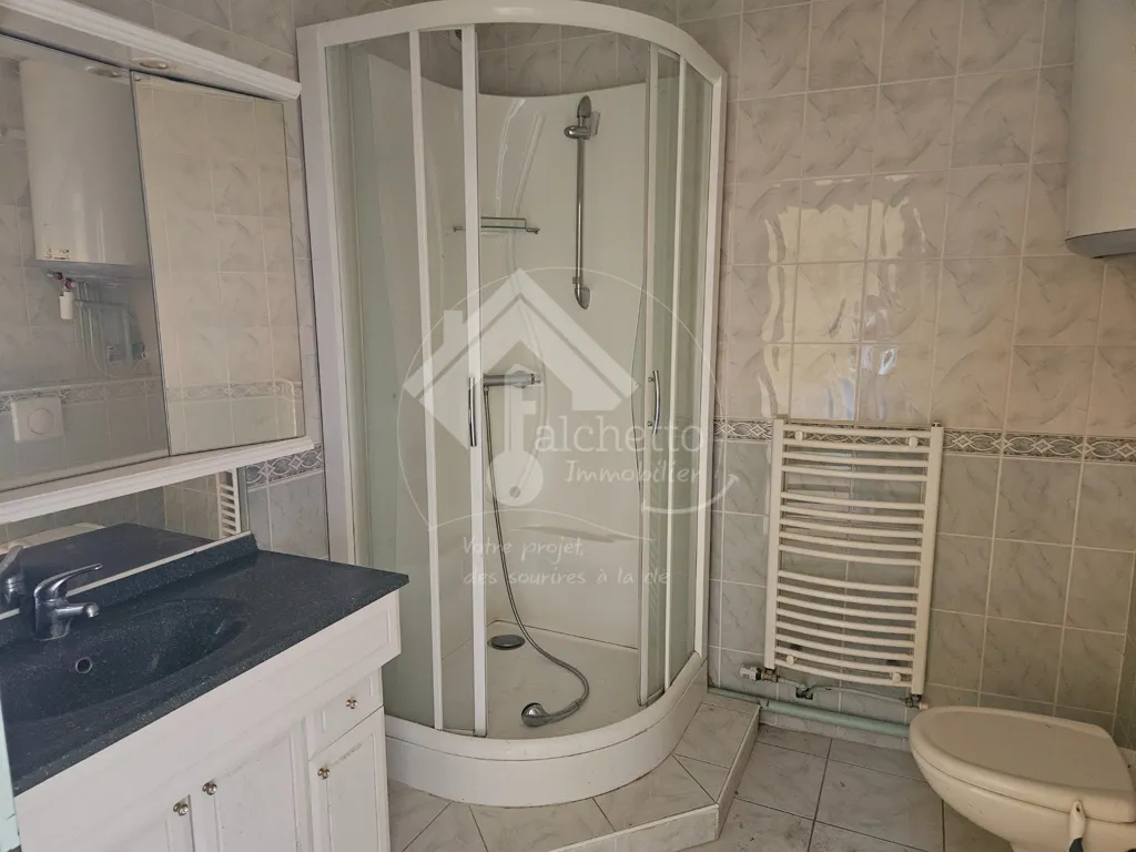Vannitoad - Commercial Property with Development Potential in St Nicolas des Biefs
