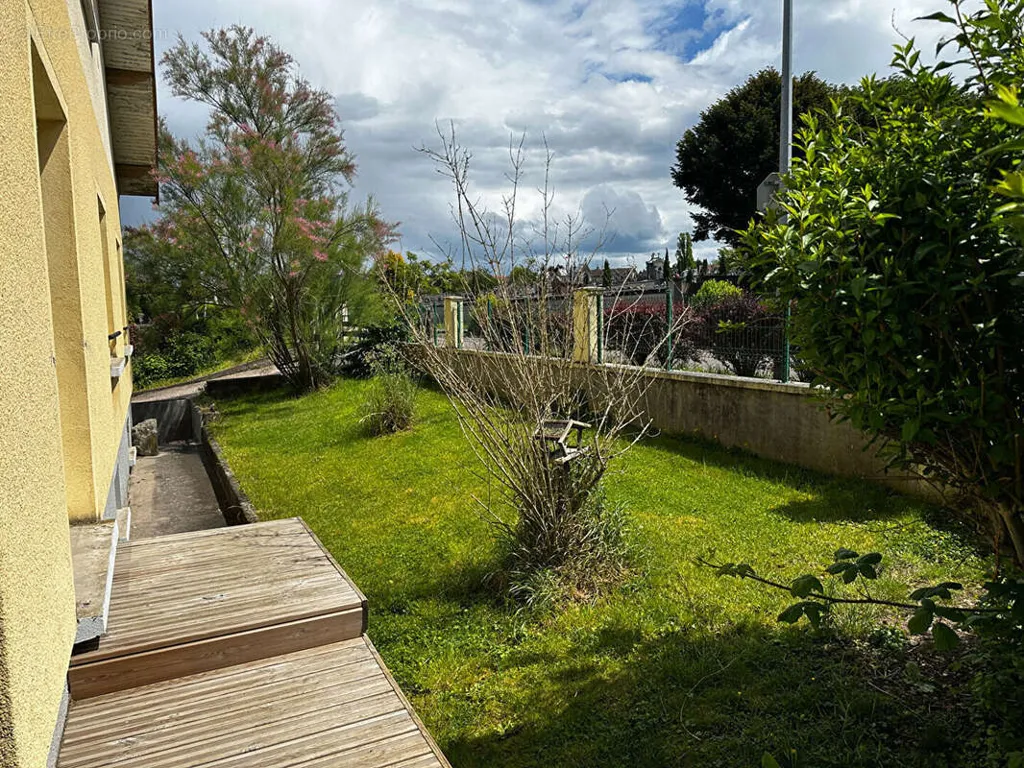 Maison 4 pièces à Charmes