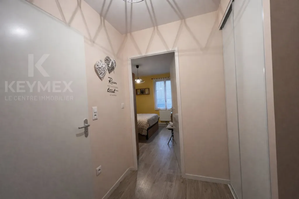 Entrée - Appartement 2 Pièces avec Balcon à Chambly