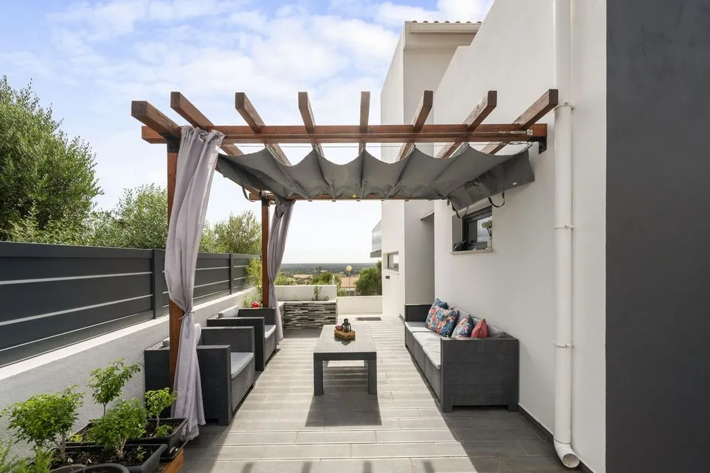 Terrasse - Modern Villa with Panoramic Views in Santiago do Cacém