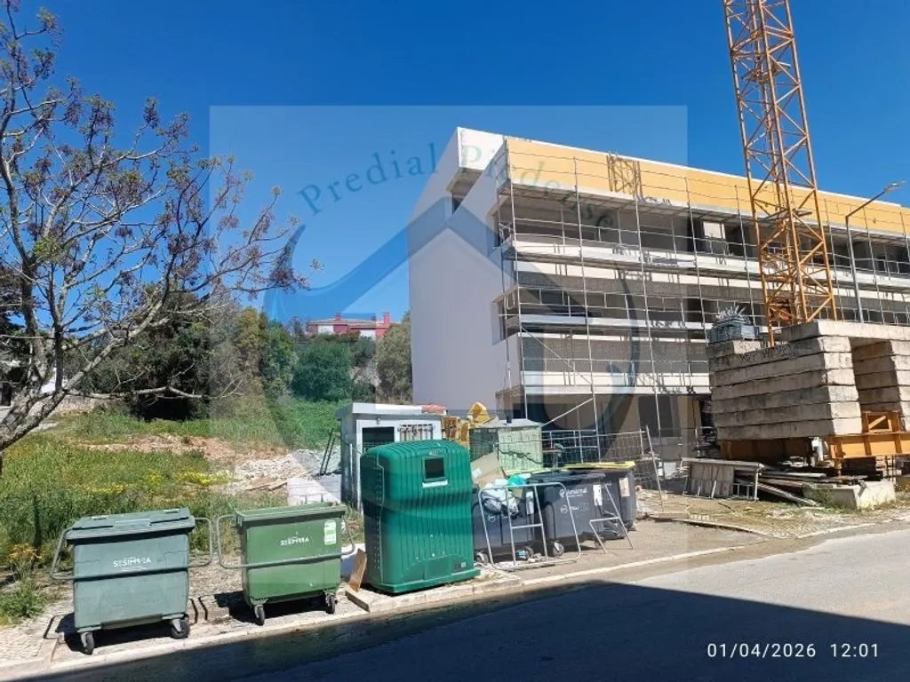 Extérieur - Luxury 3-Bed Flat with Terrace in Castelo, Sesimbra