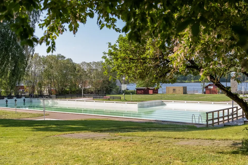 Piscine - Bostadsrätt with Garden in Jungfrudansen