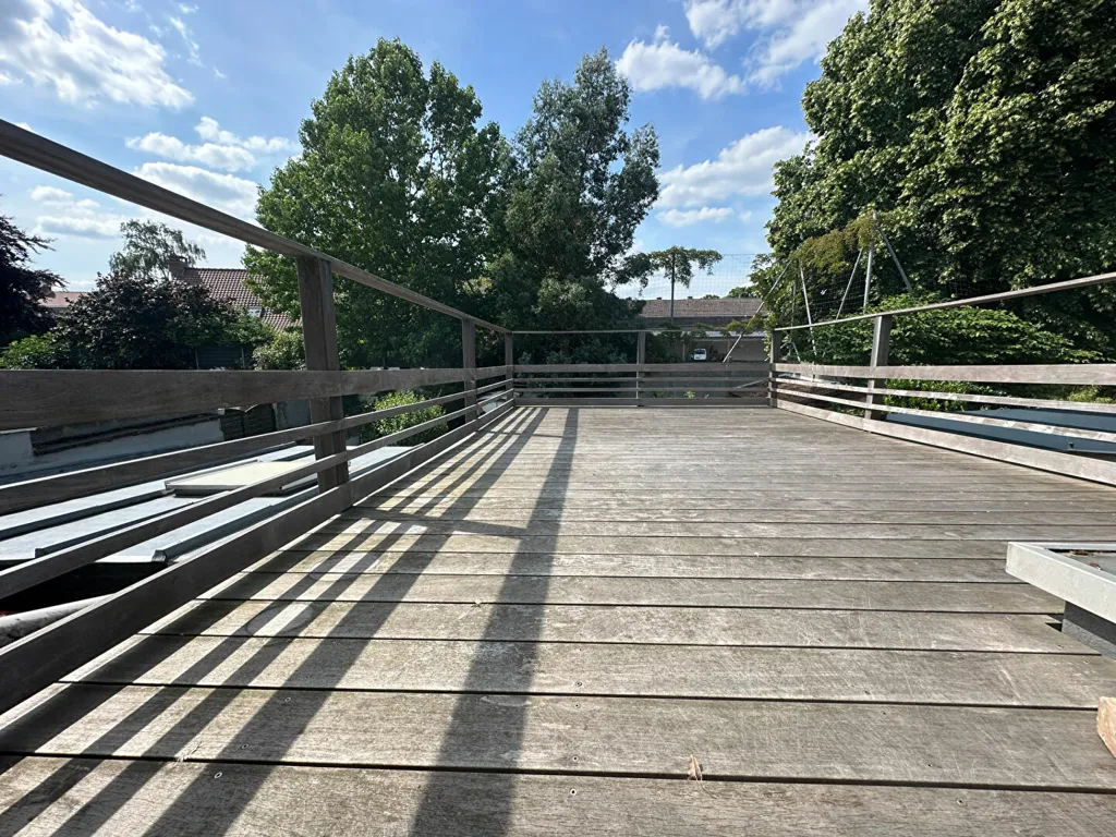 Balcon - Maison avec terrasse suspendue à Lomme