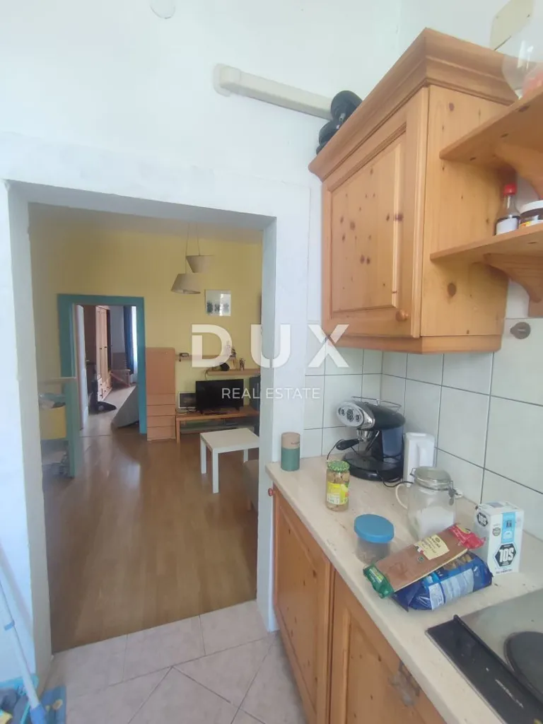 Köök - 1-Bedroom Apartment in Pula's Historic Centre