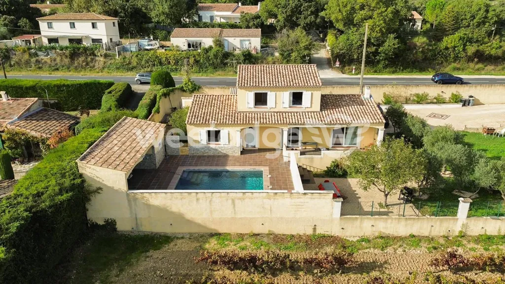Õhuvaade - House with Pool and View in Rochefort-du-Gard