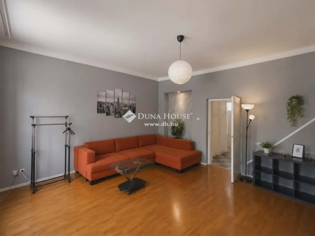 Soggiorno - Apartment with Panoramic Balcony in Veszprém Centre