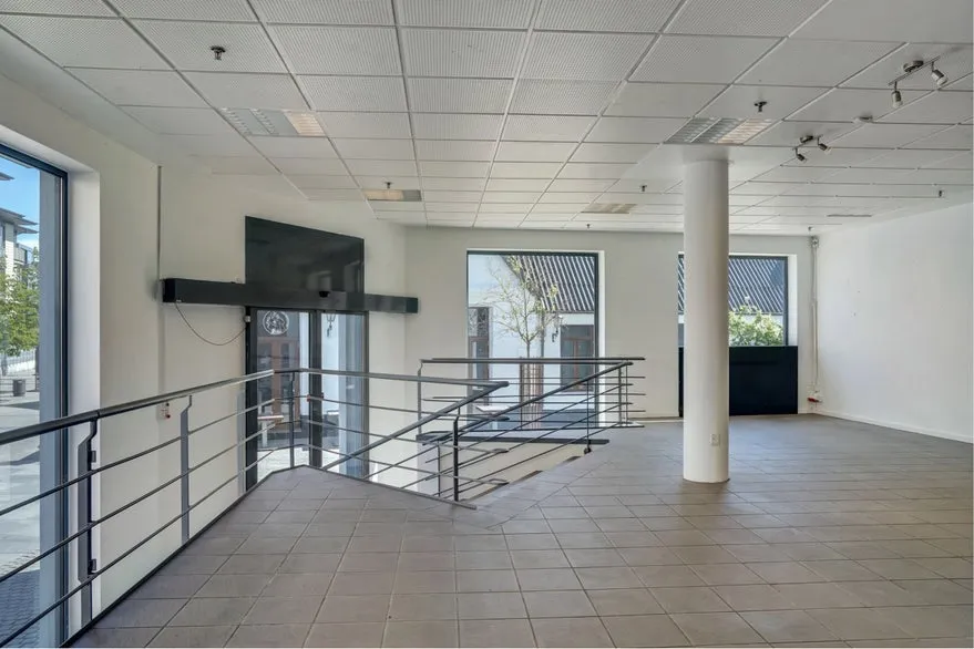 Toad - Corner Retail Unit with Division Potential in Holstebro