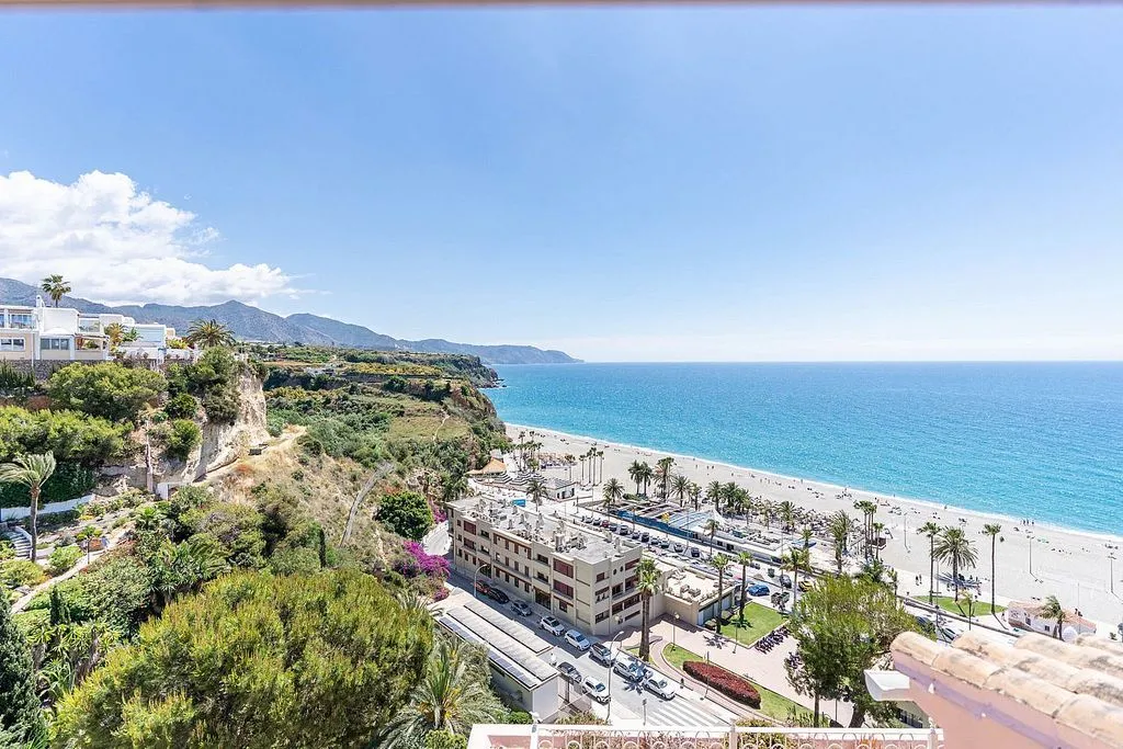 Balcone - Duplex with Terrace in Chimenea