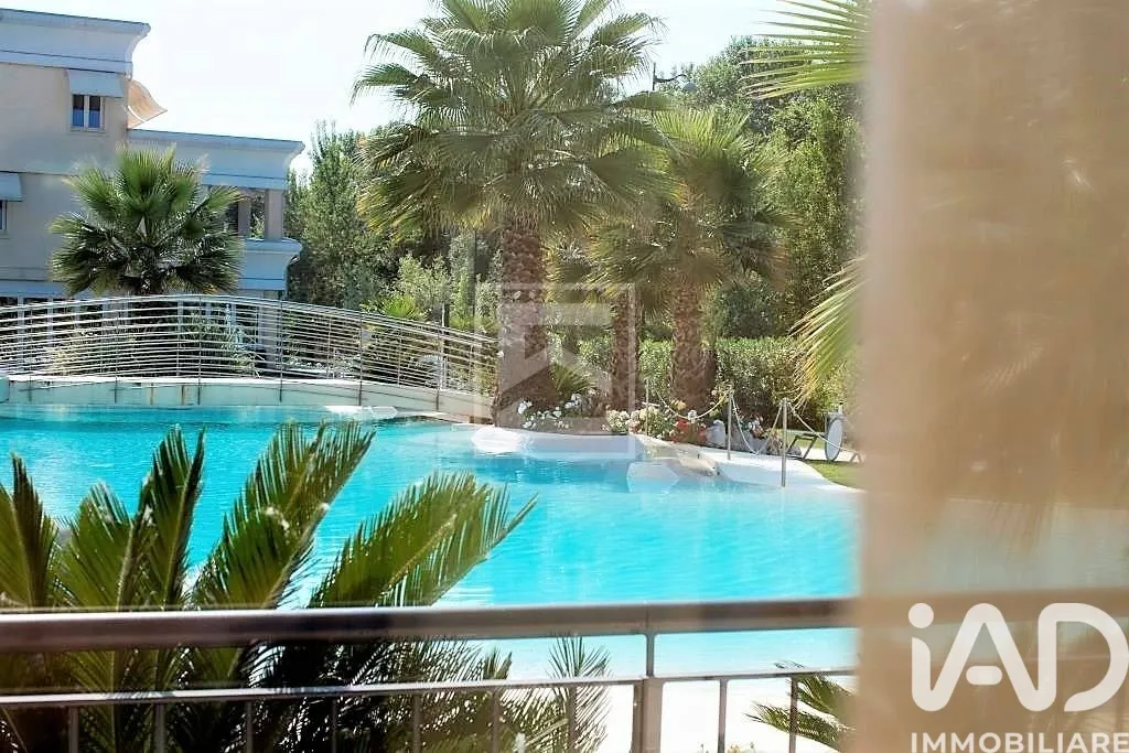 Piscine - Penthouse with Pool View in Desenzano del Garda