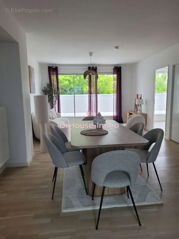 Söögituba - Duplex Apartment with Garden in Pessac