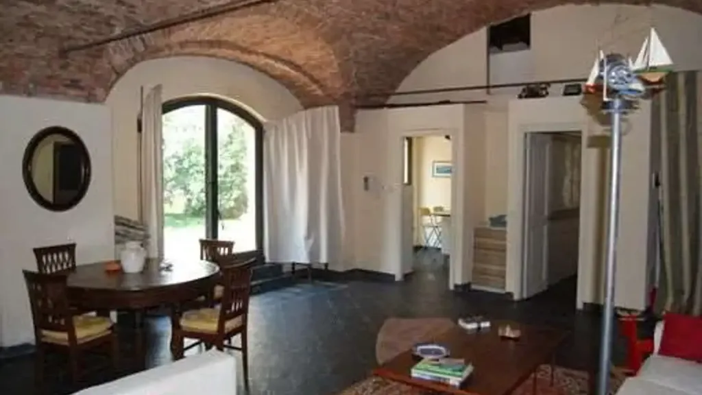 Séjour - Historic Villa with Private Garden in Leca D'Albenga