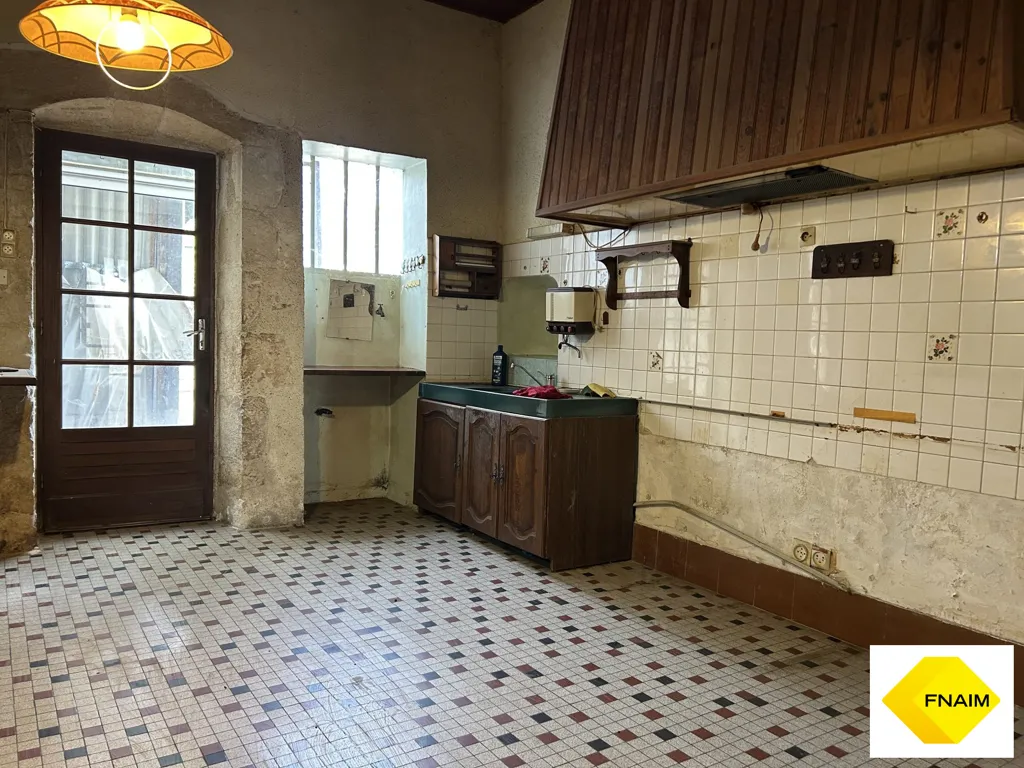Cucina - Three-Level House with Garden in Hautefage-La-Tour