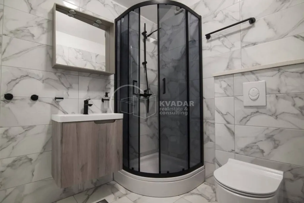 Bagni - Three-Bedroom Apartment with Sea View in Bol