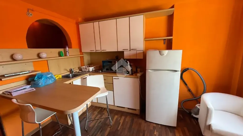 Cuisine - Liberty Style Flat with Ascender in Turin