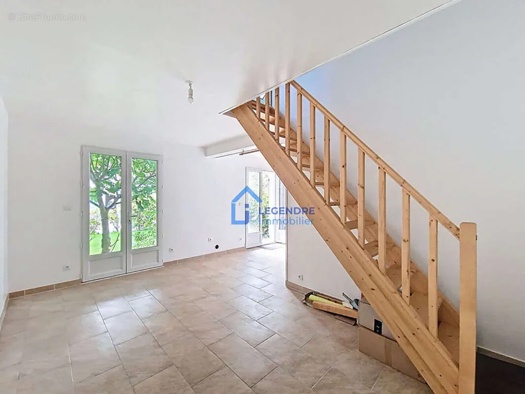Pièces - Maison avec Jardin et Terrasses à Argenteuil