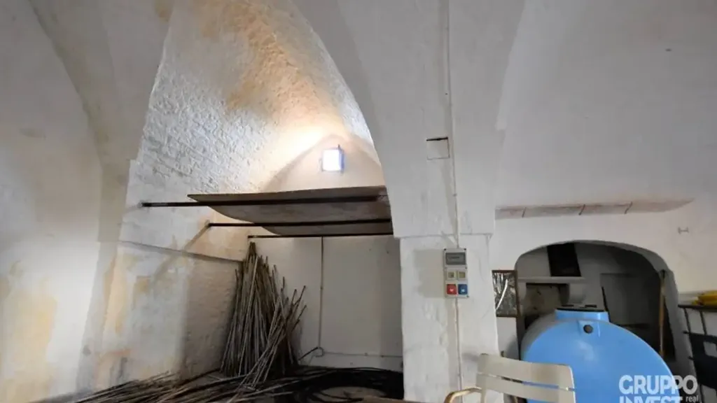 Pièces - Rustic Casali with Olive Grove in Ostuni