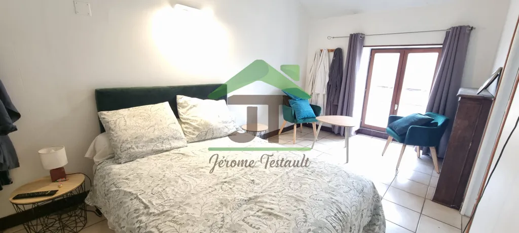 Magamistoad - Commercial Property with Restaurant near Châteaudun