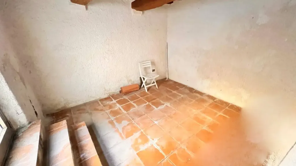 Stanze - Casa indipendente con cantina a Fabriano