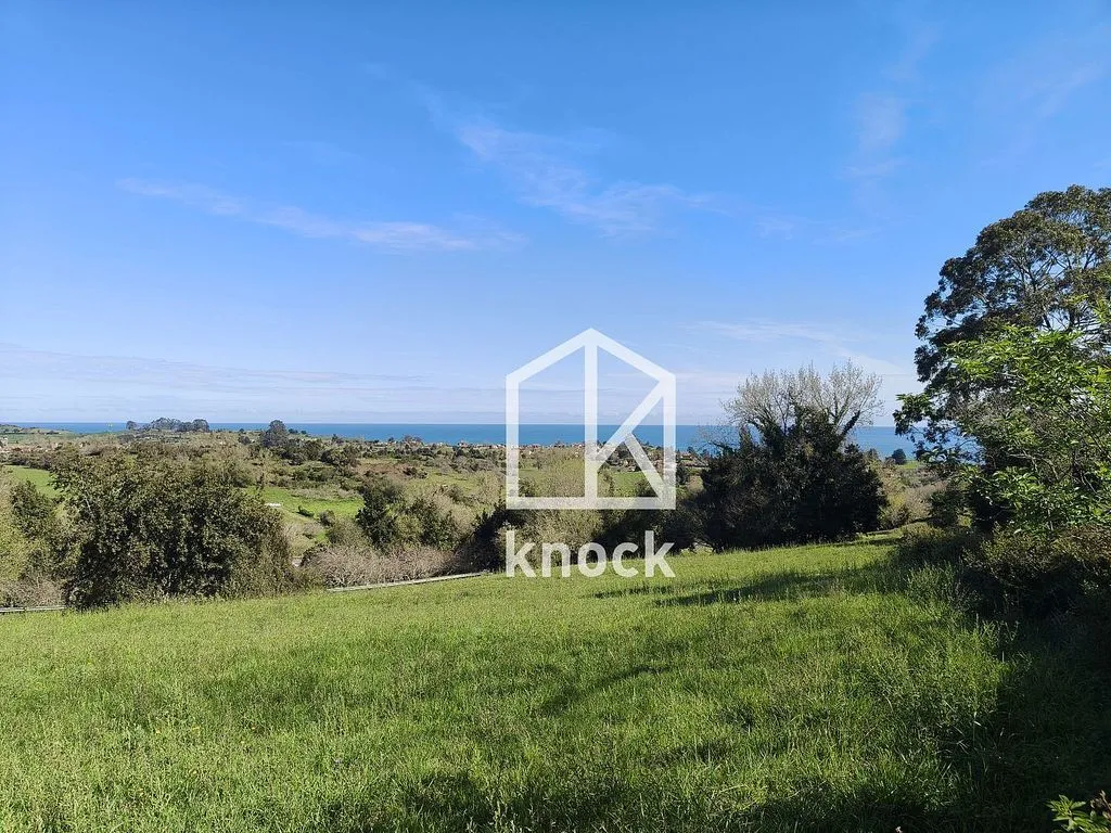 Giardino - Stone House with Sea and Mountain Views in Gobiendes