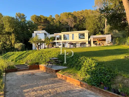 Extérieur - Villa de Luxe avec Piscine à Mouans Sartoux
