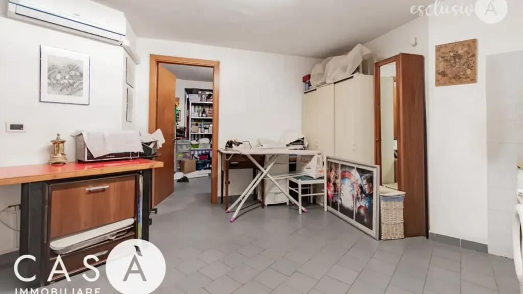 Cuisine - Villa Portion with Garden in Forlì