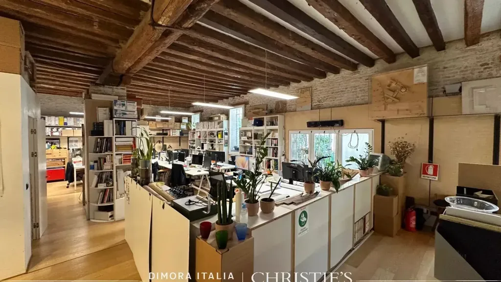 Bureau - Loft with Open Space in Santa Croce, Venice