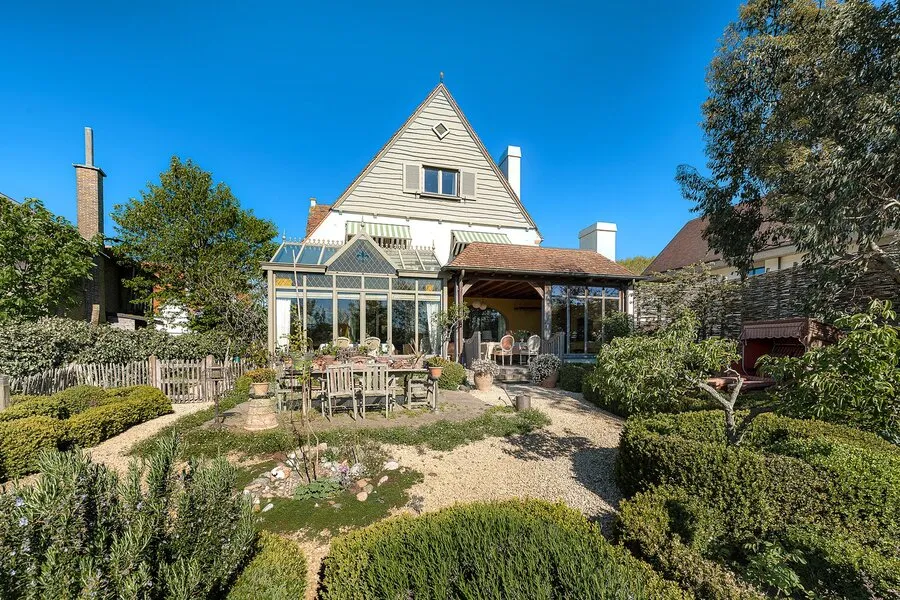 Aed - Villa with Water View at Zegemeer