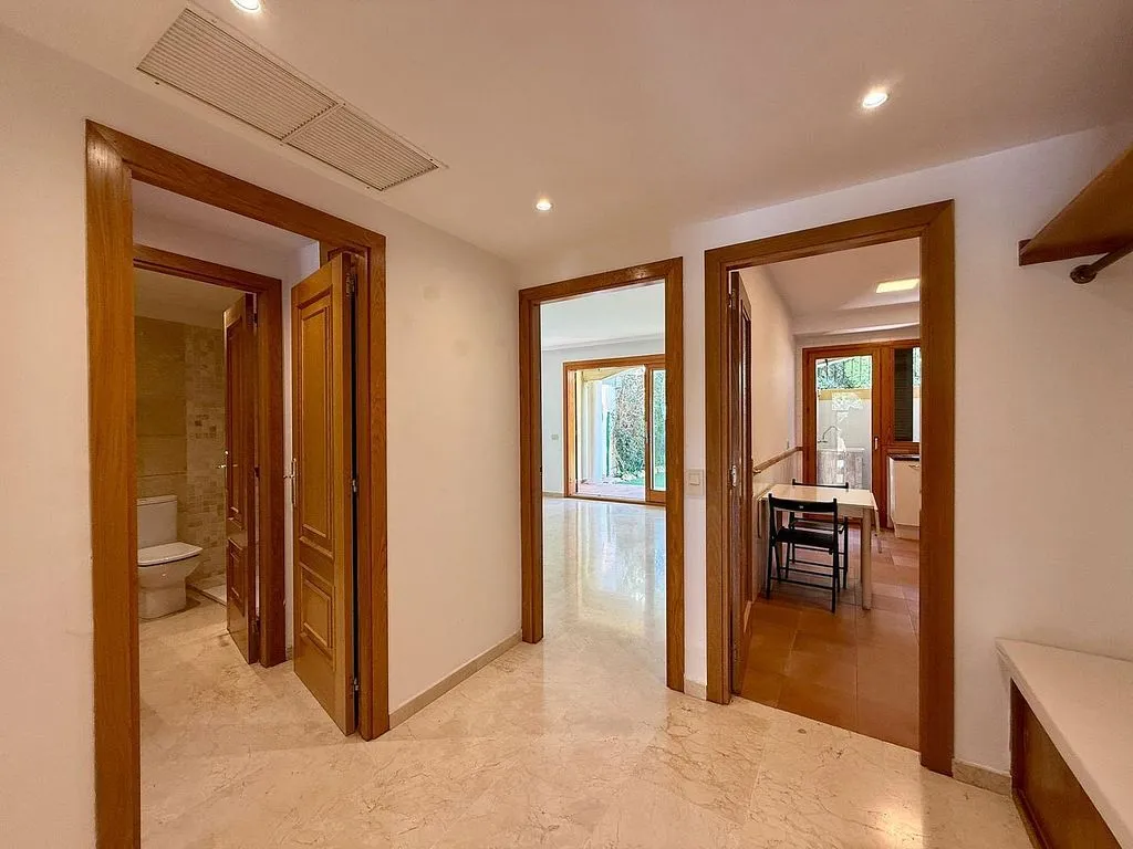 Esik - 1-Bedroom Apartment with Pool in Son Rapinya