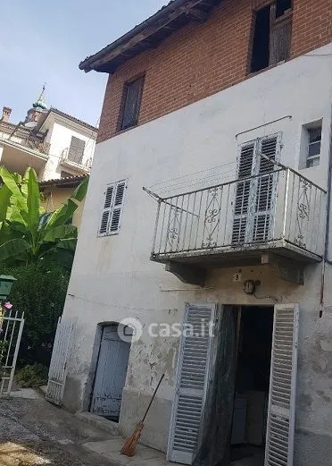 Välivaade - Rustic Farmhouse with Balcony in Castell'Alfero