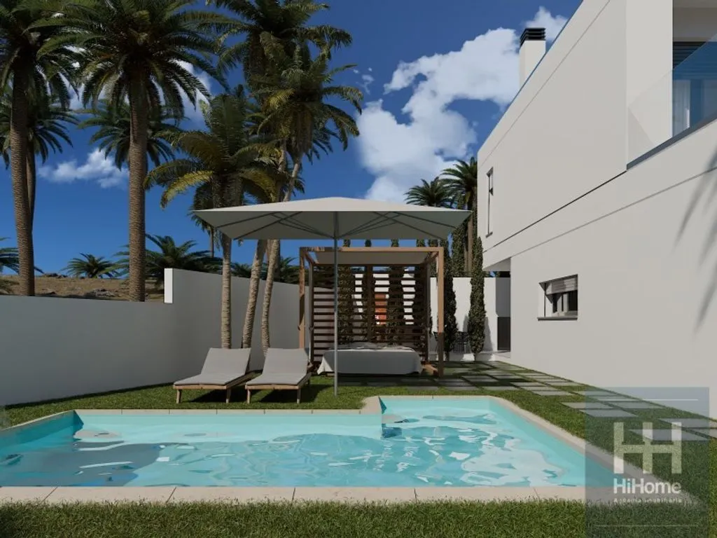 Luxury House with Pool in Porto Santo