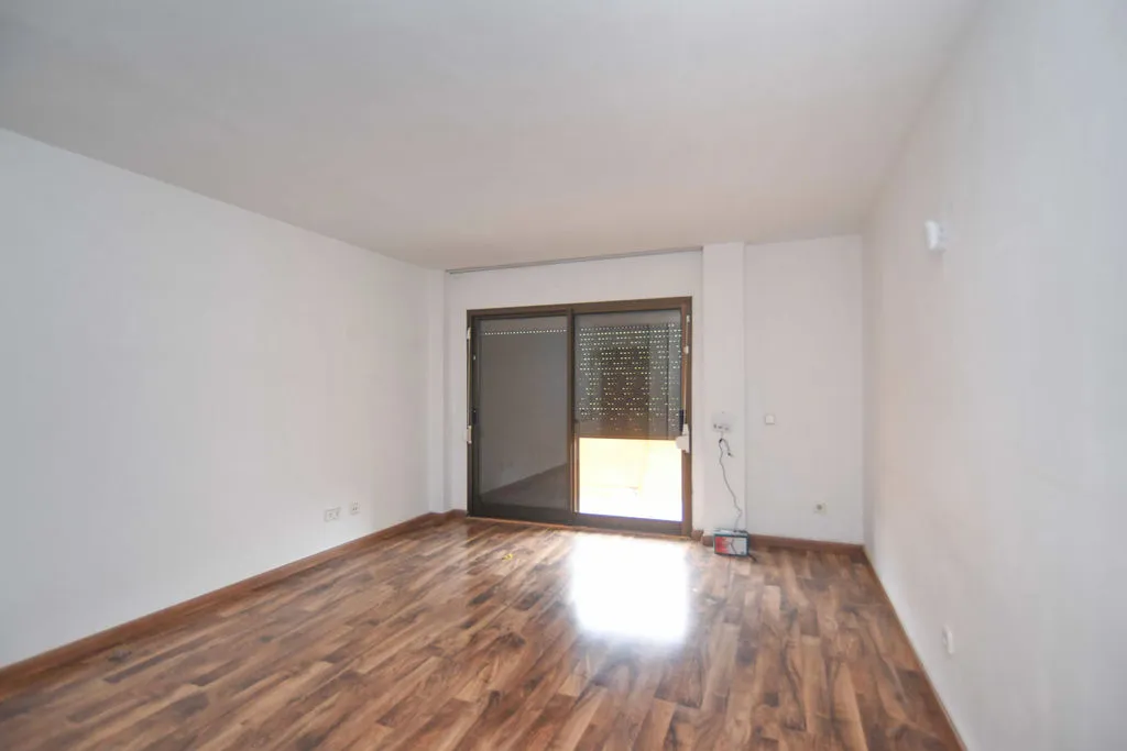 Pièces - New Flat with Balcony in Girona