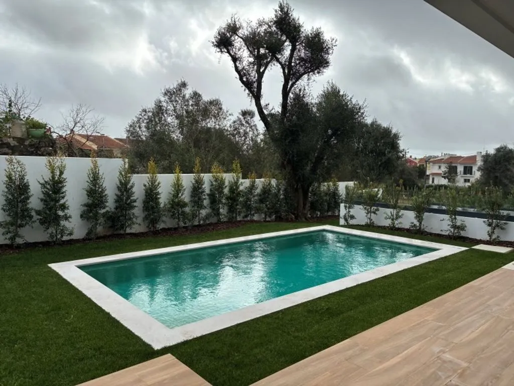 Piscine - Luxury Semidetached House with Pool in Cascais