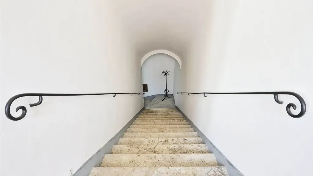 Toad - Historic Apartments with Rooftop Terrace in Radicondoli
