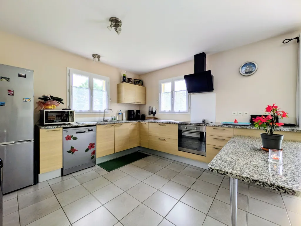 Cuisine - Maison avec Terrasse et Jardin à Plaisance