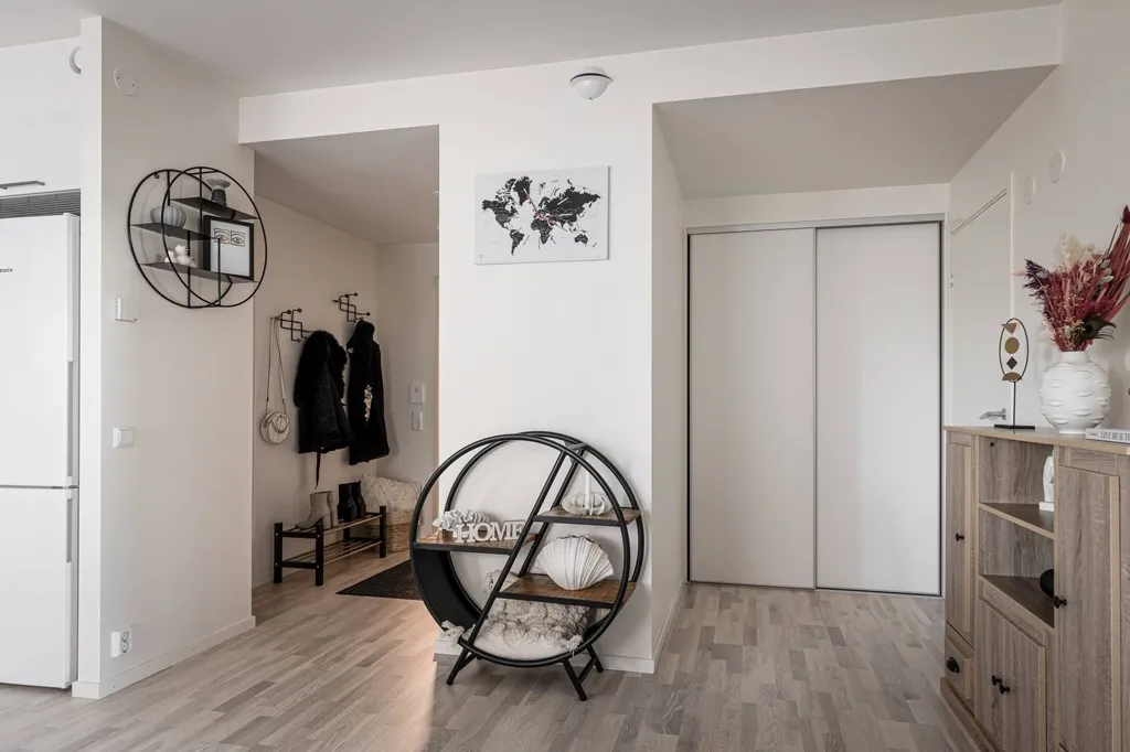 Entrée - Apartment with Balcony in Drottninghög