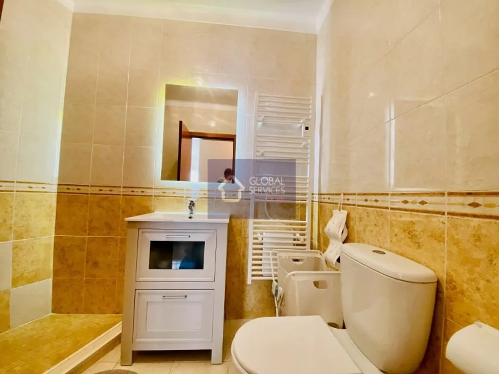 Vannitoad - Luxury Flat with River View in Portimão