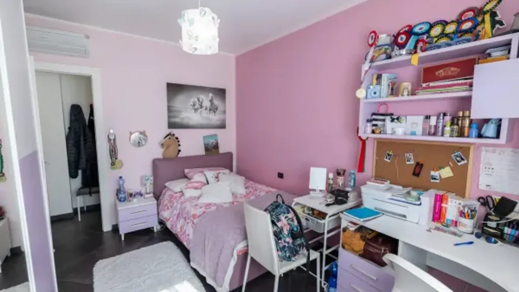 Magamistoad - Ground Floor Apartment with Garden in Cameri