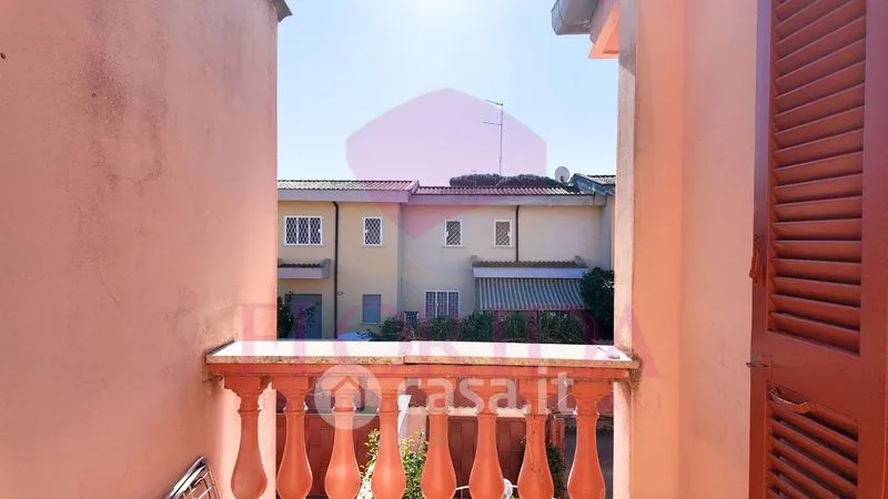 Balcony - Terraced House with Garden in Anzio