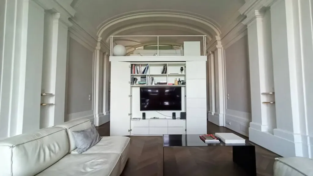 Elutuba - Historic Two-Bedroom Apartment in Capodimonte, Ancona
