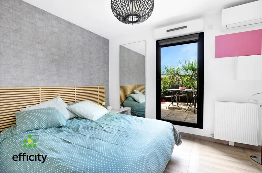 Chambres - Appartement Familial avec Terrasses à Ermont