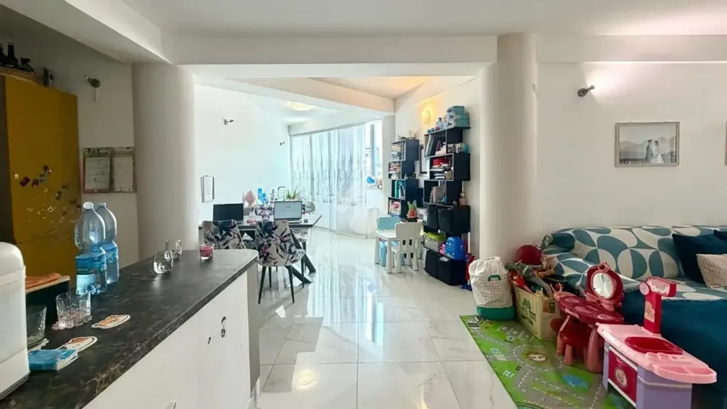 Séjour - Apartment with Panoramic Terrace in Rende