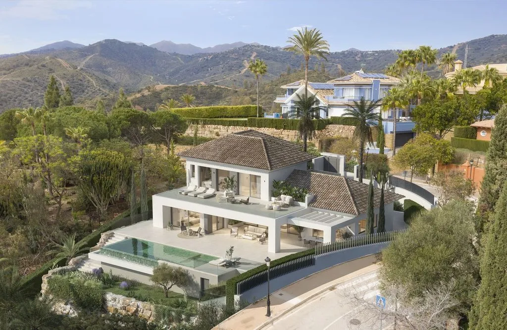 Välivaade - Luxury Villa with Sea Views in Elviria
