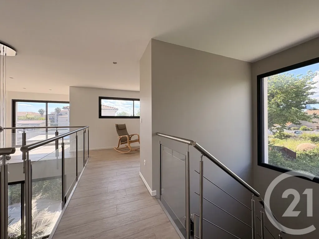 Toad - Architect's Villa with Pool in Agde