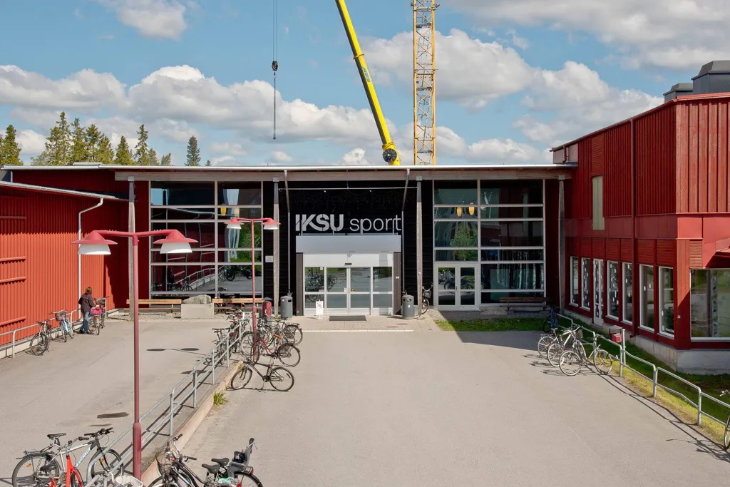 Exterior - Three-Bedroom Apartment with West-Facing Balcony in Umeå
